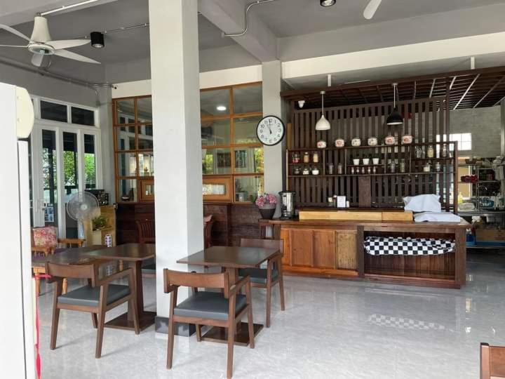 מלון Koh Larn Riviera מראה חיצוני תמונה