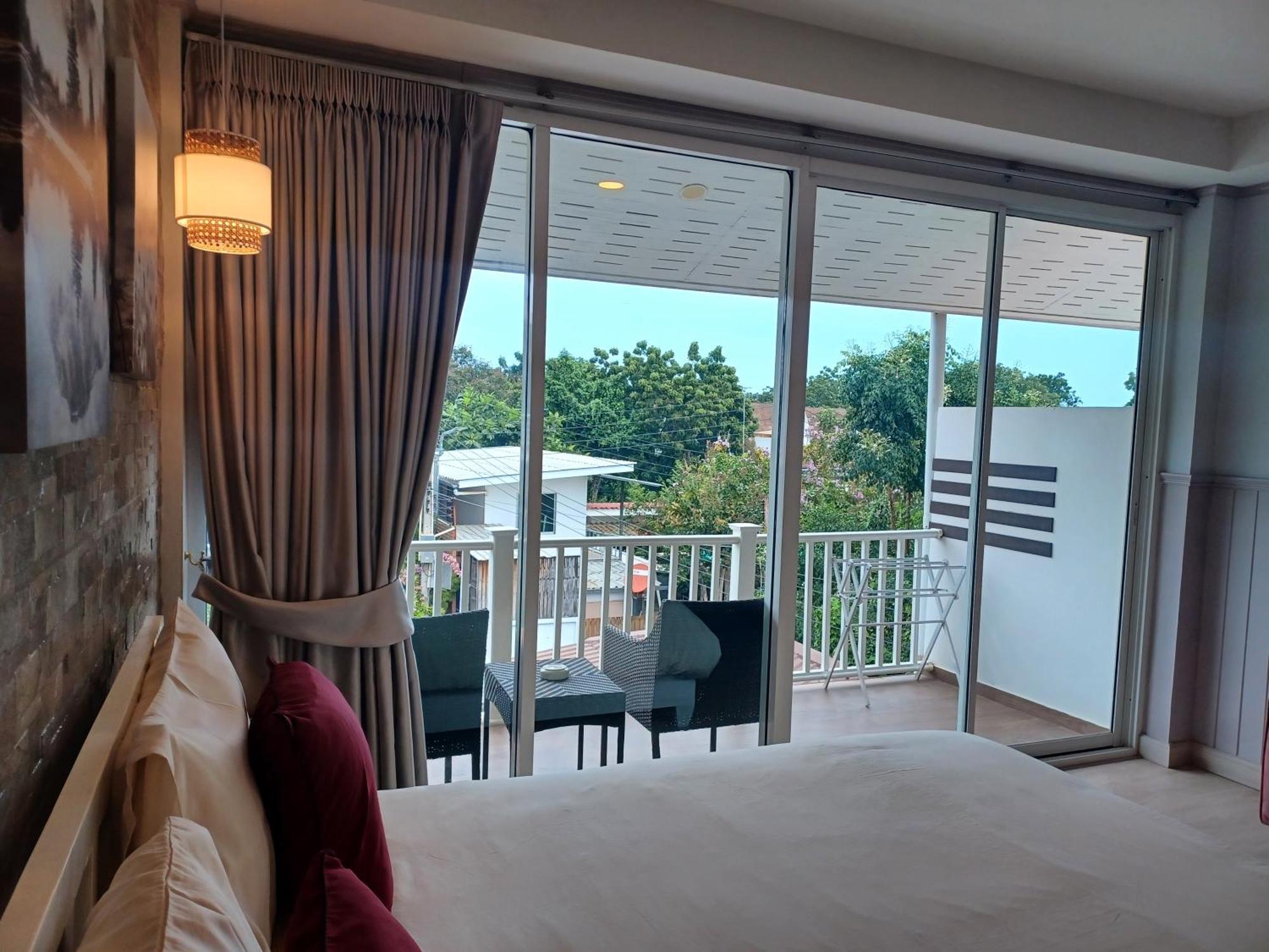 מלון Koh Larn Riviera מראה חיצוני תמונה